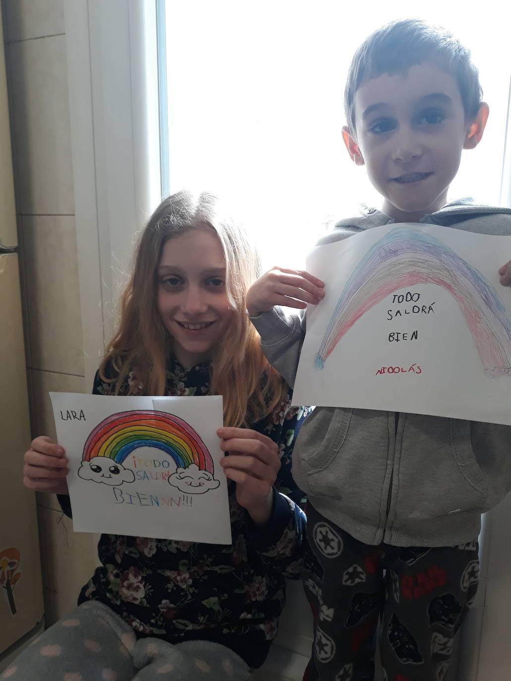 Lara y Nicolás Álvarez Díaz | 11 y 6 años - Colegio San Miguel de Gijón