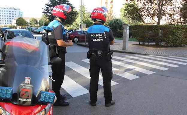 La Policía Local de Gijón y la Nacional denunciarán los insultos recibidos en redes sociales