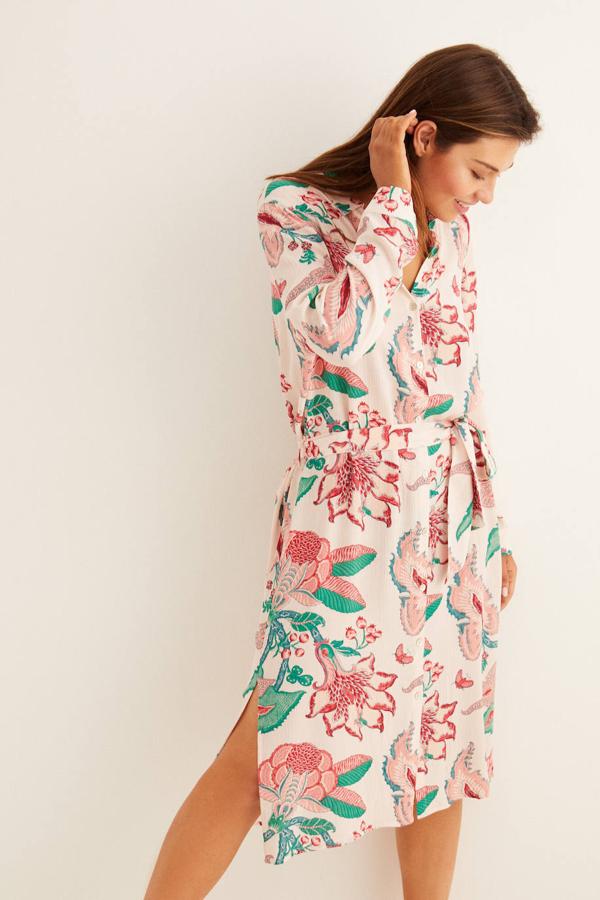 Vestido camisero estampado de Women'Secret, 31,99 euros.