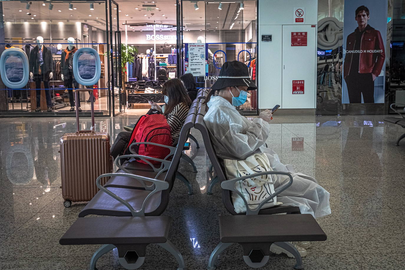 En Wuhan, ciudad china donde comenzó la pandemia, se han levantado las restricciones que mantuvieron cerrada la urbe durante 76 días y poco a poco se va recuperando la normalidad