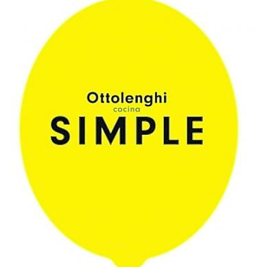 ‘Cocina simple’. El chef Ottolenghi enseña a cocinar y comer sin complicaciones (25 euros) 