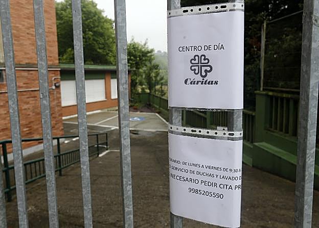 Cáritas traslada el centro de día para sin techo a la calle Cardenal Arce Ochotorena