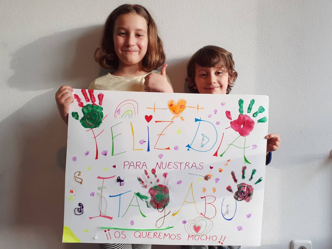 Para el día de la madre… ¡y de las abuelas! Os queremos mucho