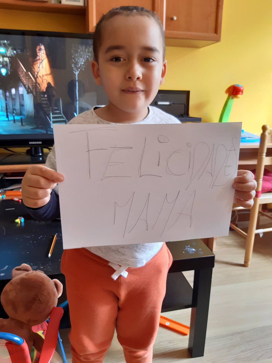 Feliz día de la madre. Eliam (5 años)