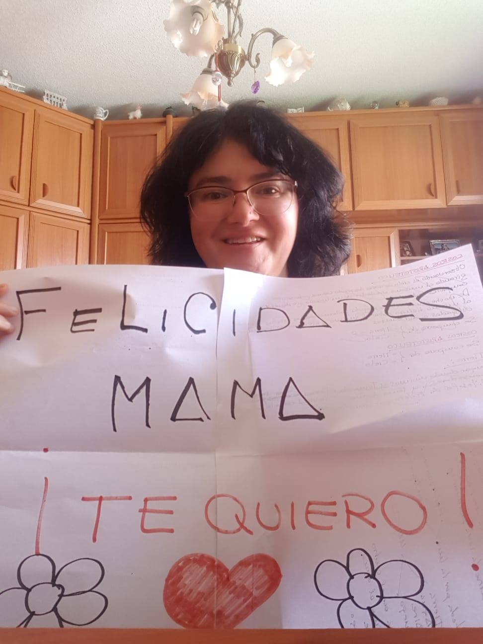 Felicidades mamá ¡Te quiero!