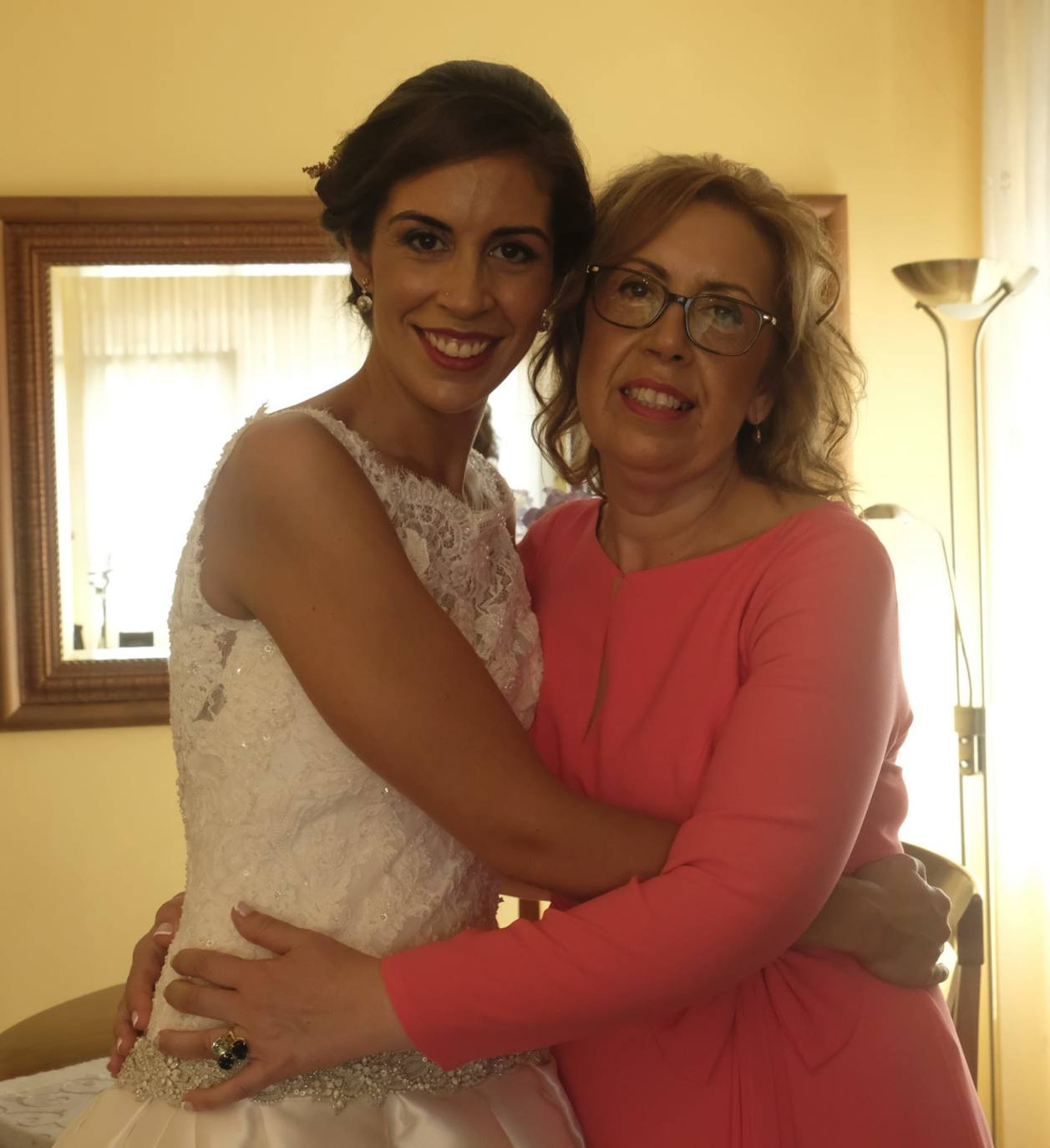 ¡¡¡Felicidades Mami!!! Pronto lo celebraremos todos, con calamares y sidra. Te quiero mucho