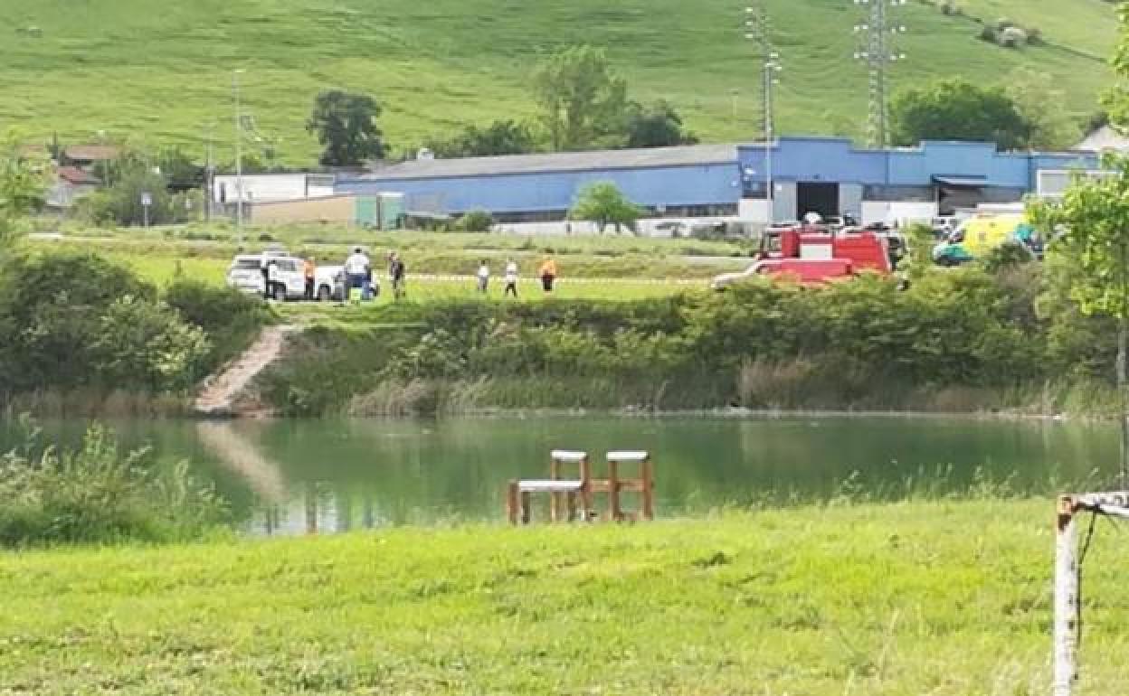 Fallece un menor de 17 años cuando se bañaba en una laguna de la localidad vizcaína de Orduña