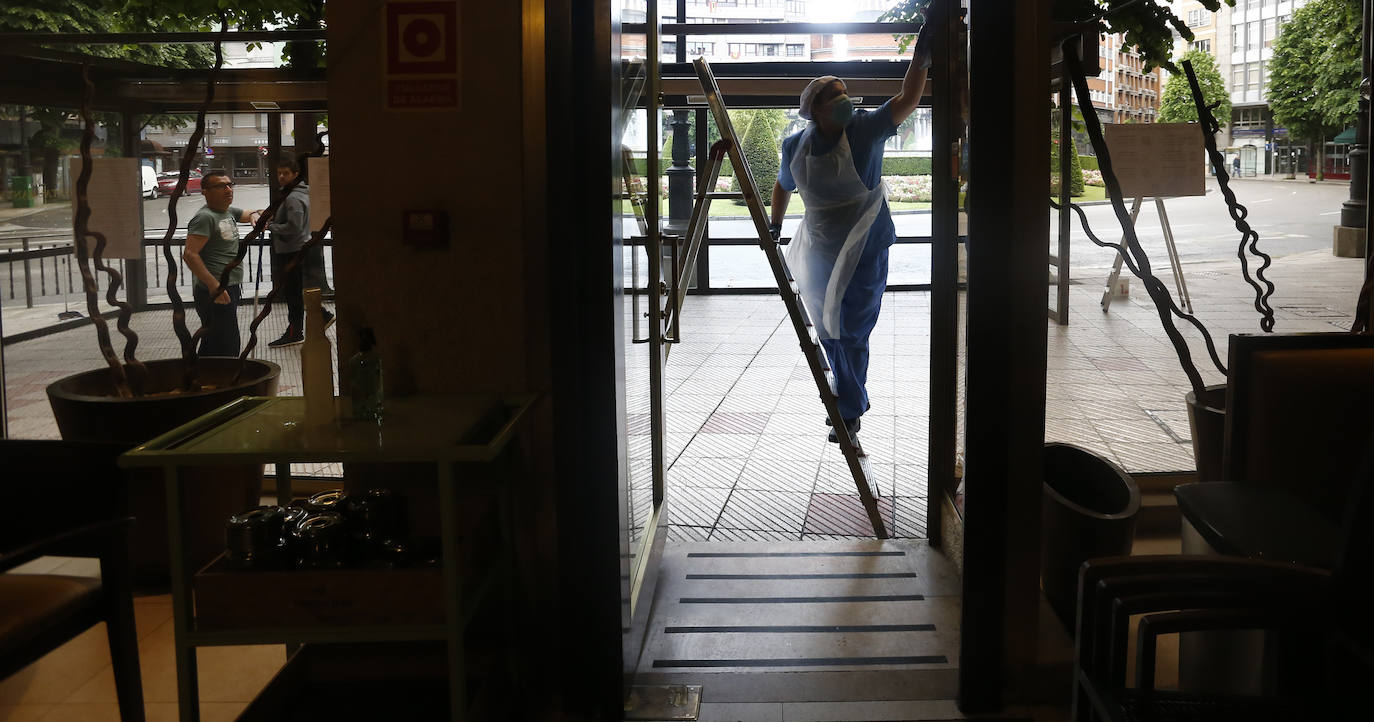 En la fase 1 las terrazas podrán abrir con una capacidad máxima del 50% respecto a su aforo habitual