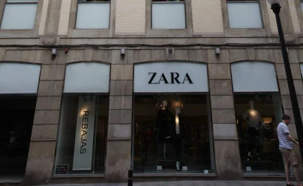 Zara abre sus primeras tiendas