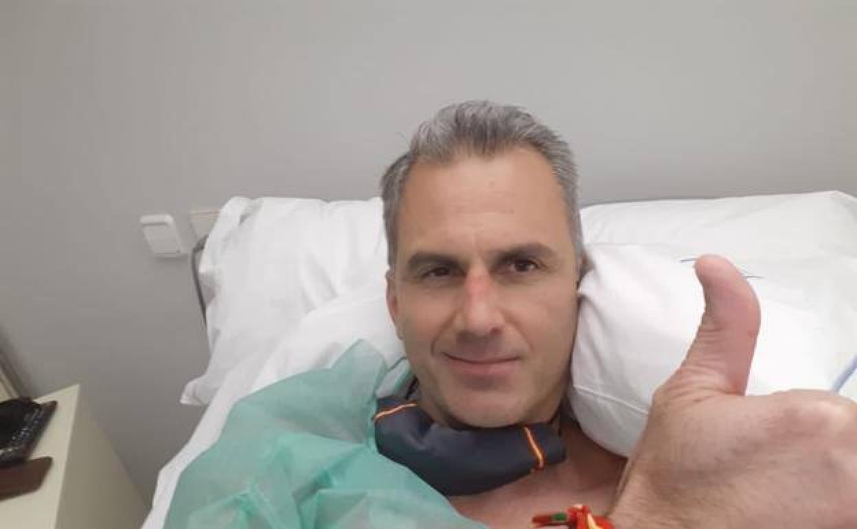 Ortega Smith, ingresado de urgencia por trombos en la pierna y en los pulmones a causa de la COVID-19