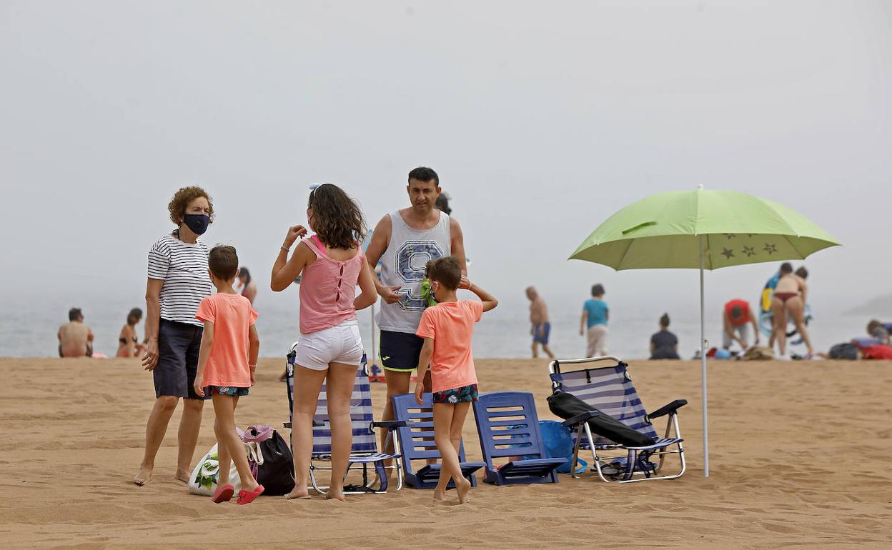 Las playas asturianas empezarán a tener un aforo máximo de acceso la semana que viene