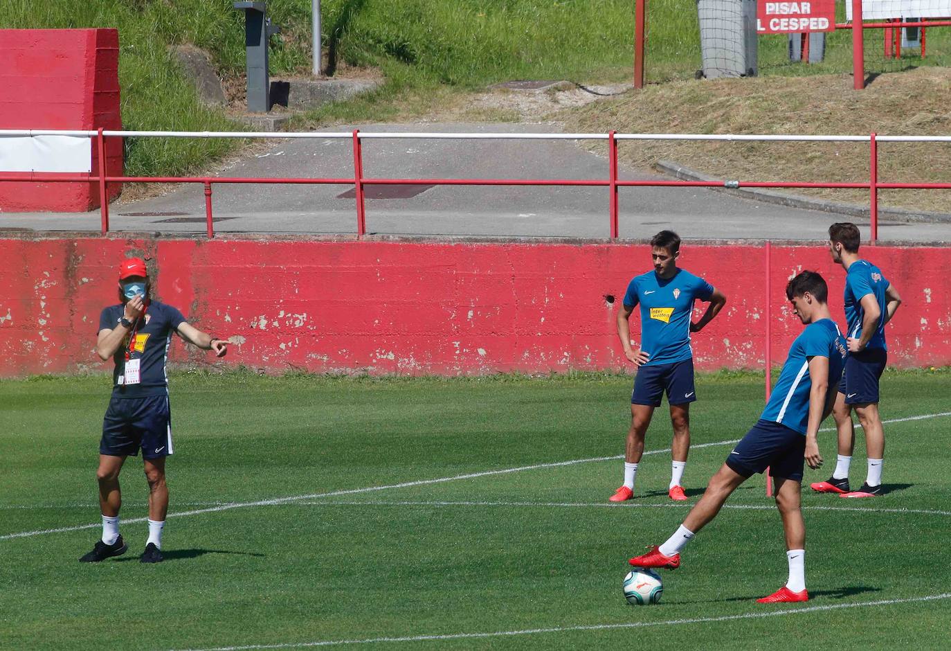 Fotos: Entrenamiento del Sporting (30-05-2020)