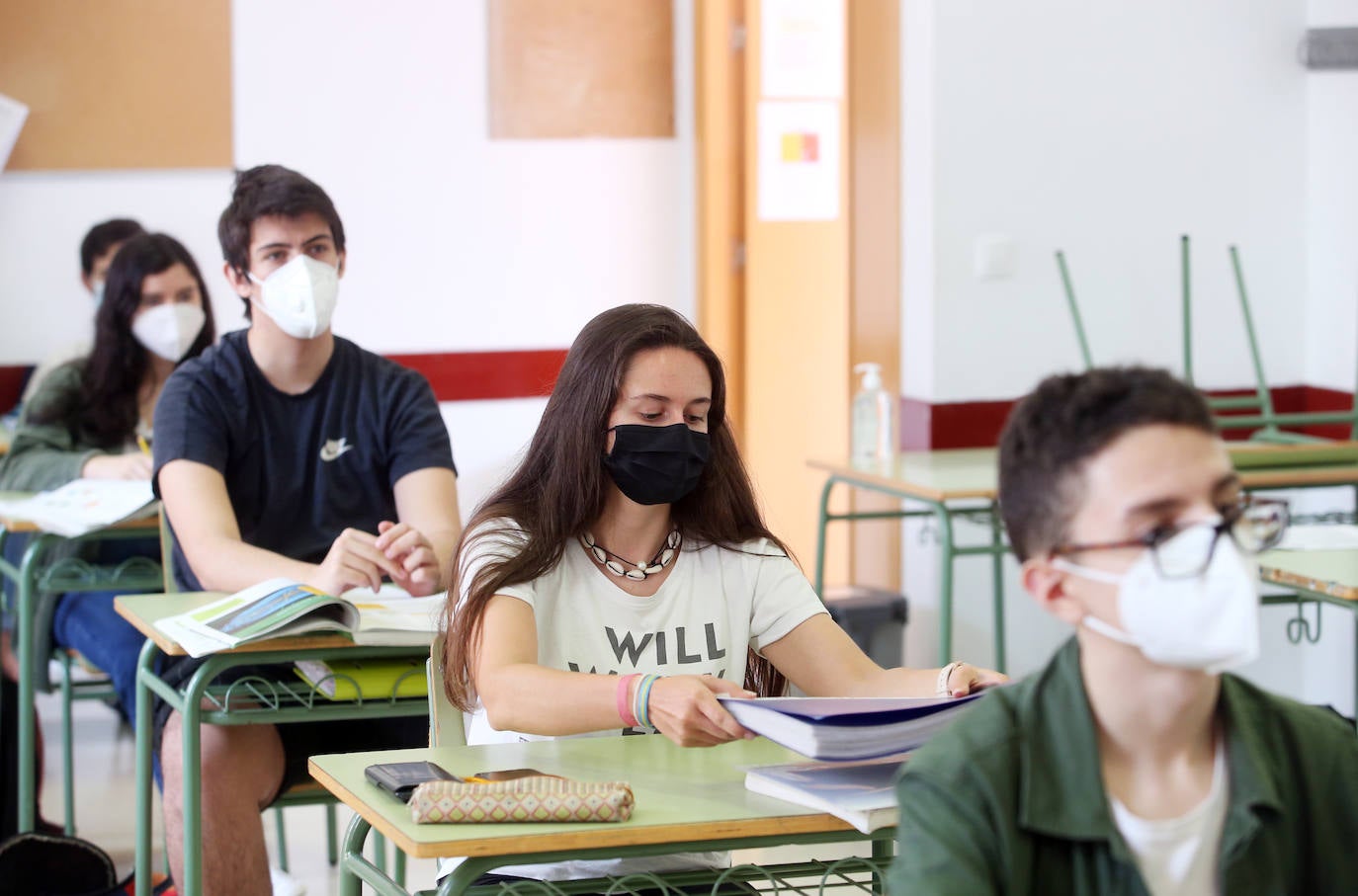 Los centros de secundaria de Oviedo hoy han abierto sus puertas