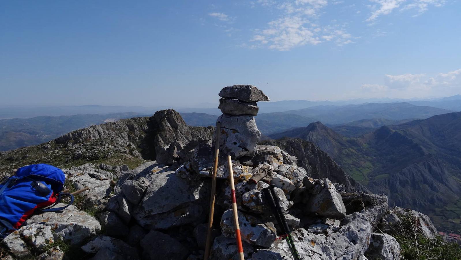 Fotos: Ruta por la Sierra del Monsacro y sus capillas