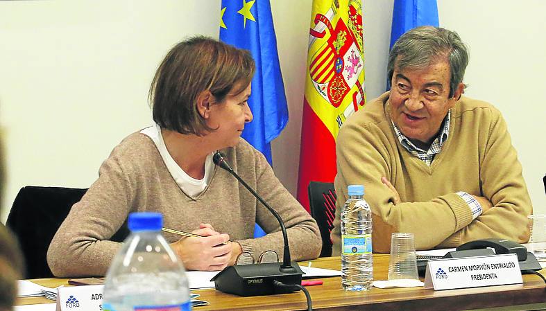 Carmen Moriyón y Francisco Álvarez-Cascos. 