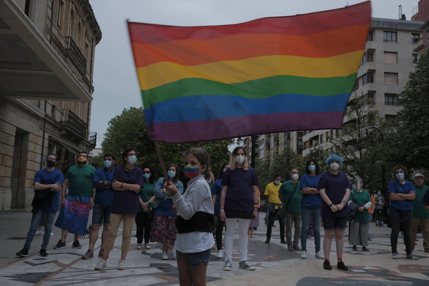 Xega organizó este sábado una movilización en bicicleta para celebrar el 'Día del orgullo 2020'. Además, tuvo lugar el recorrido urbano de la 'drag queen' Londra Show. También hubo una batukada por la noche en el paseo de Begoña.