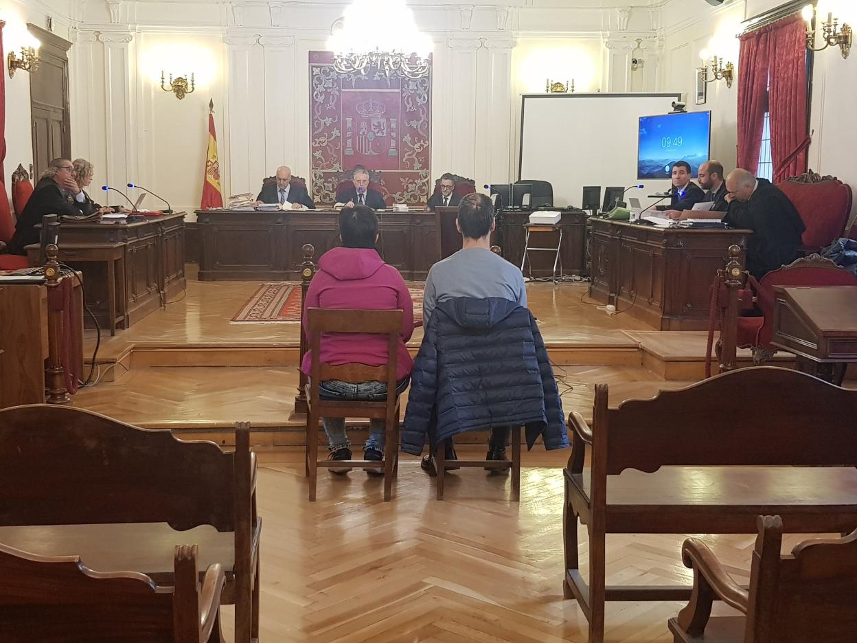 Los condenados en el juicio. 