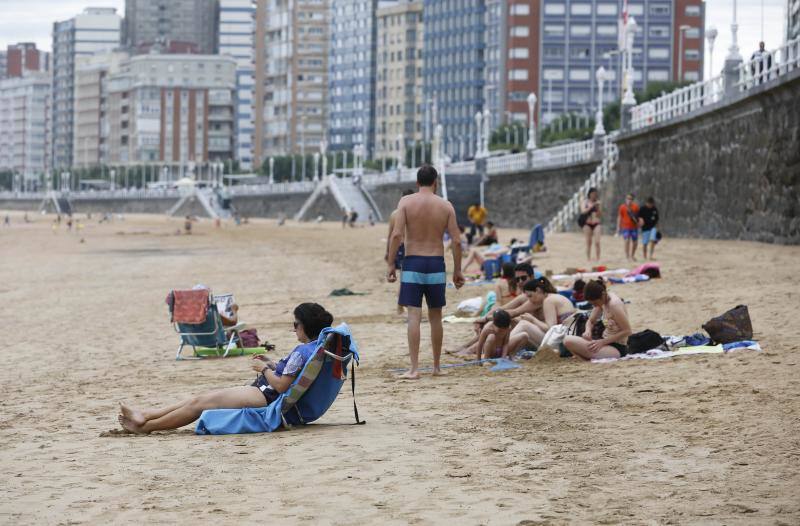 El Principado ya recibe a sus primeros turistas en el primer fin de semana de la nueva normalidad