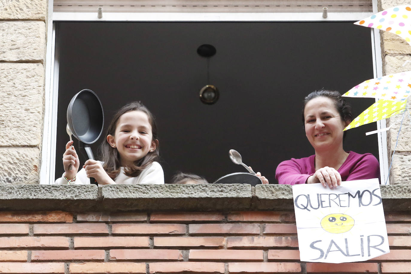 El 21 de junio se terminó el estado de alarma y se entró en una 'nueva normalidad'. Antes, los asturianos vivieron una desescalada por fases en las que la libertad de movimientos iba poco a poco adaptándose a la evolución de la pandemia