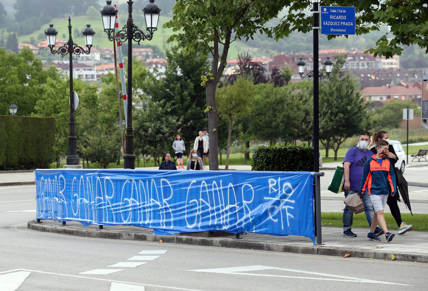 El Real Oviedo y el Mirandés se han disputado los tres puntos en el estadio Carlos Tartiere. 