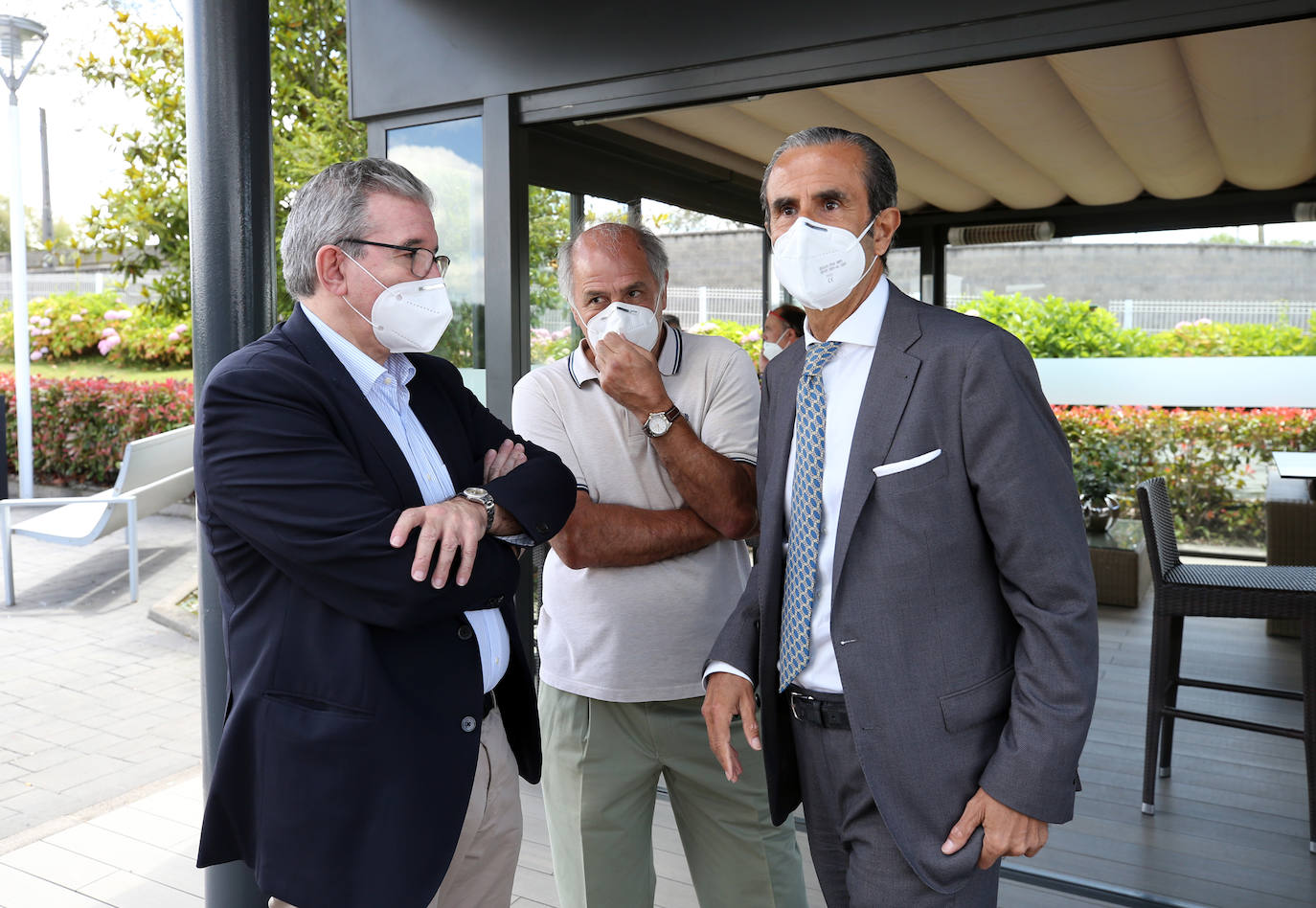 La capilla ardiente se llenó de amigos, compañeros y familiares de quien también fue presidente de la Sociedad Filarmónica, fallecido a los 88 años.