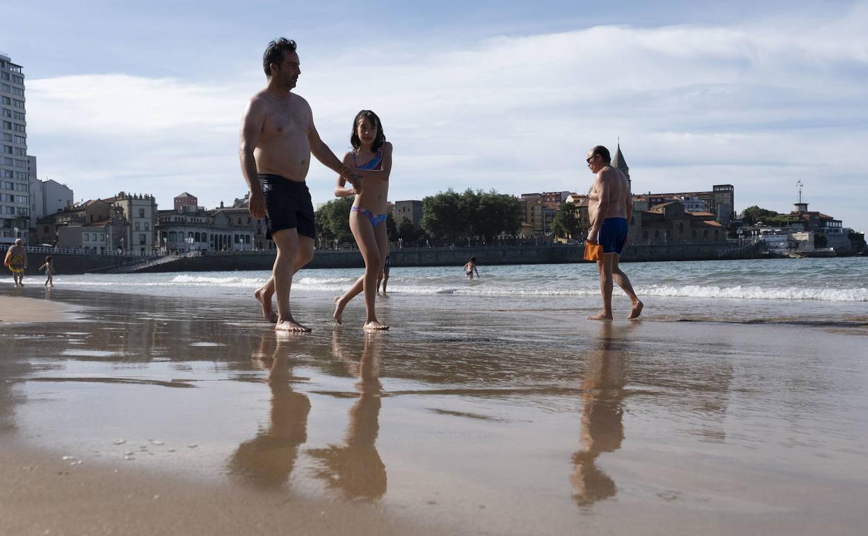 Un viernes gris dará paso a un fin de semana soleado en Asturias 