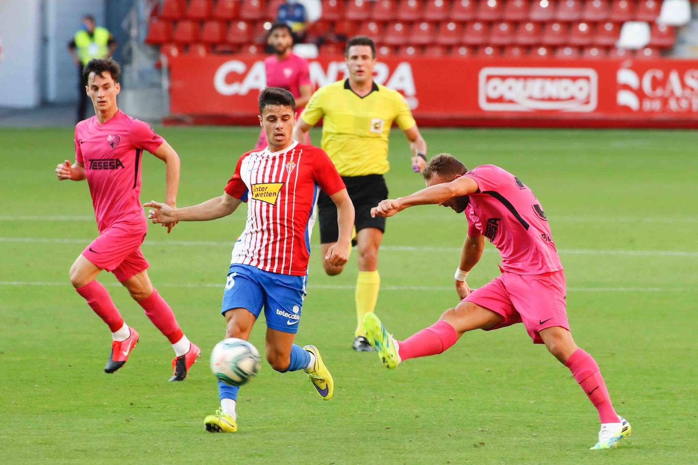 Apura sus opciones de 'play off' con una gran victoria ante el Málaga