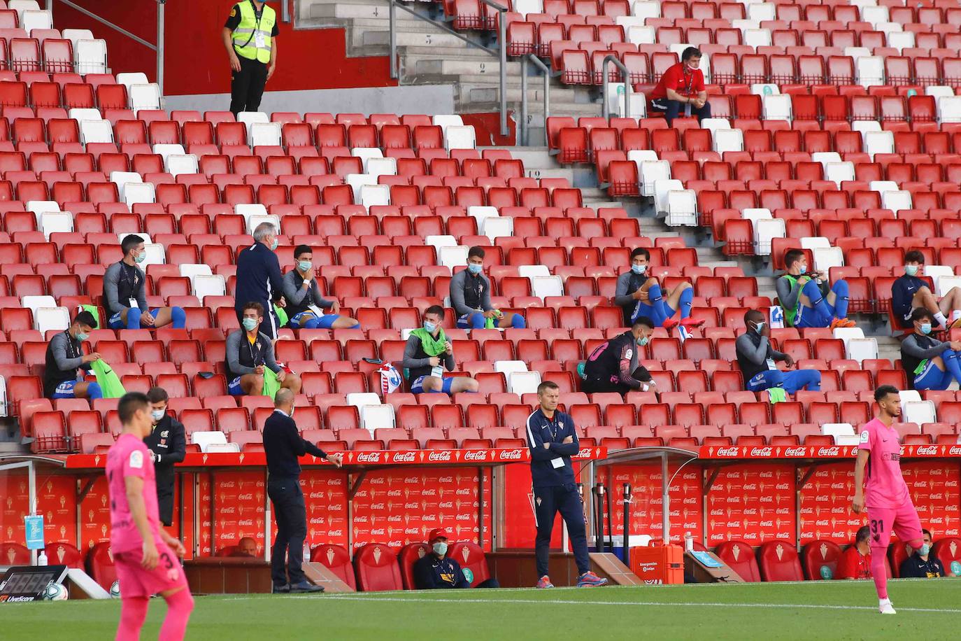 Apura sus opciones de 'play off' con una gran victoria ante el Málaga