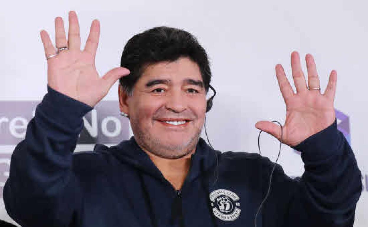 El exfutbolista argentino Diego Armanda Maradona 