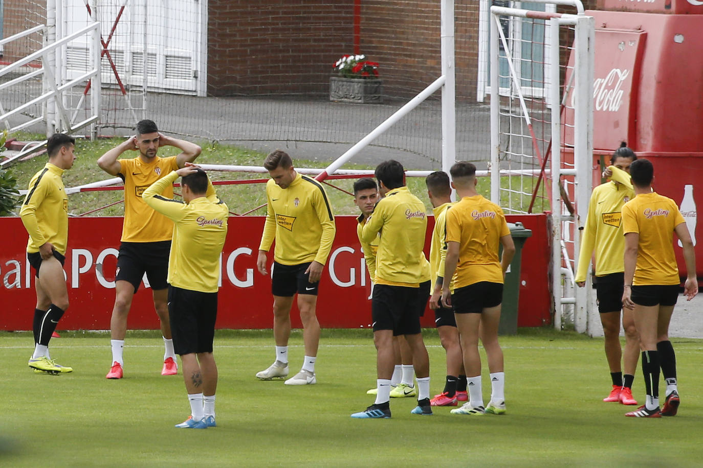 Fotos: El Sporting prepara el partido frente al Extremadura