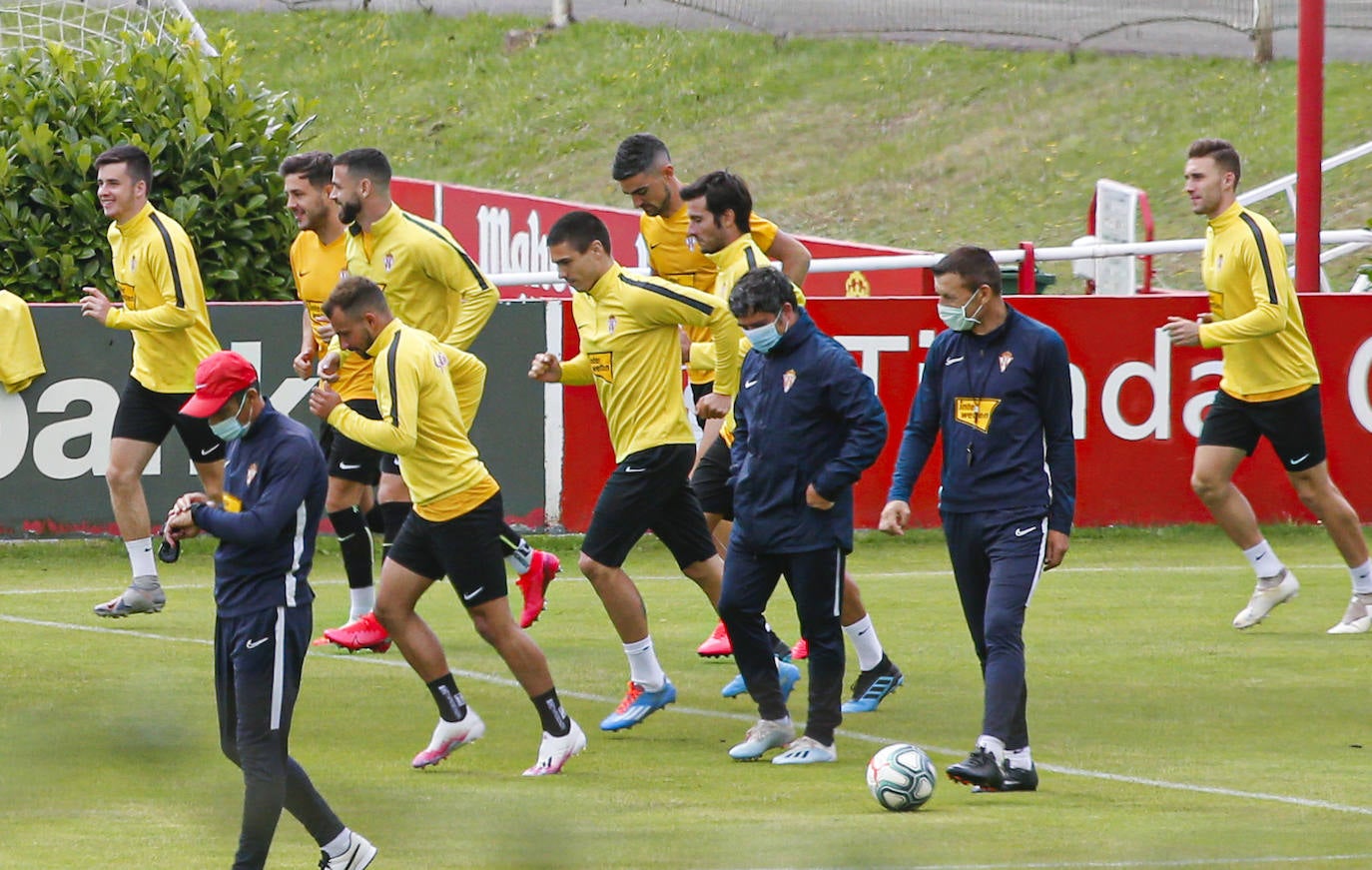 Fotos: El Sporting prepara el partido frente al Extremadura