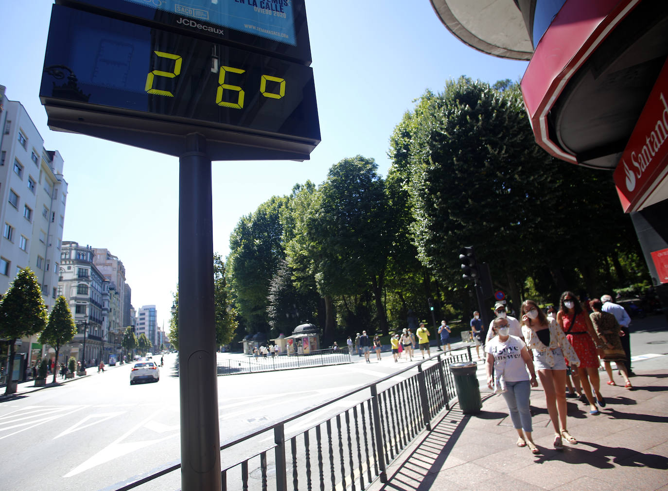 La región registra temperaturas que rozan los 30 grados en el interior mientras que en la costa se sobrepasan los 25 en muchos puntos. 