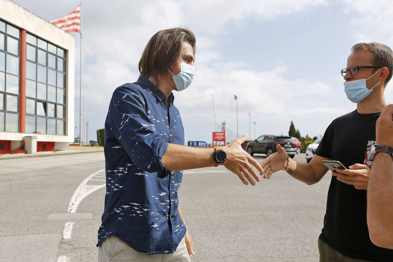 La marcha de Djukic coincidió, este martes, con la presencia de jugadores en Mareo, quienes recogieron sus pertenencias antes de iniciar las vacaciones.
