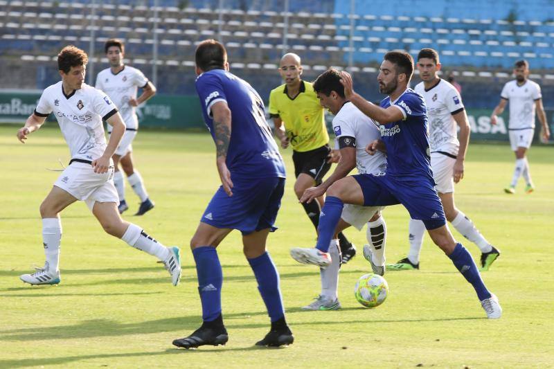 El conjunto ovetense se impuso este sábado en el Suárez Puerta al Caudal por 2-0, por lo que jugará la próxima campaña en la tercera categoría del fútbol español.