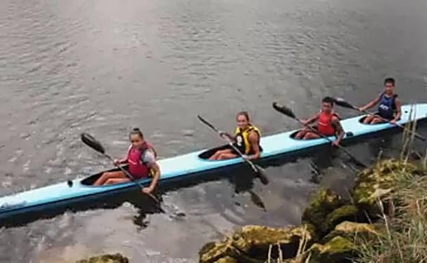 Ribadesella da voz a los versos de Dionisio de la Huerta