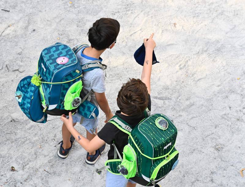 Los geles y las mascarillas se incorporan a las aulas la capital alemana. 