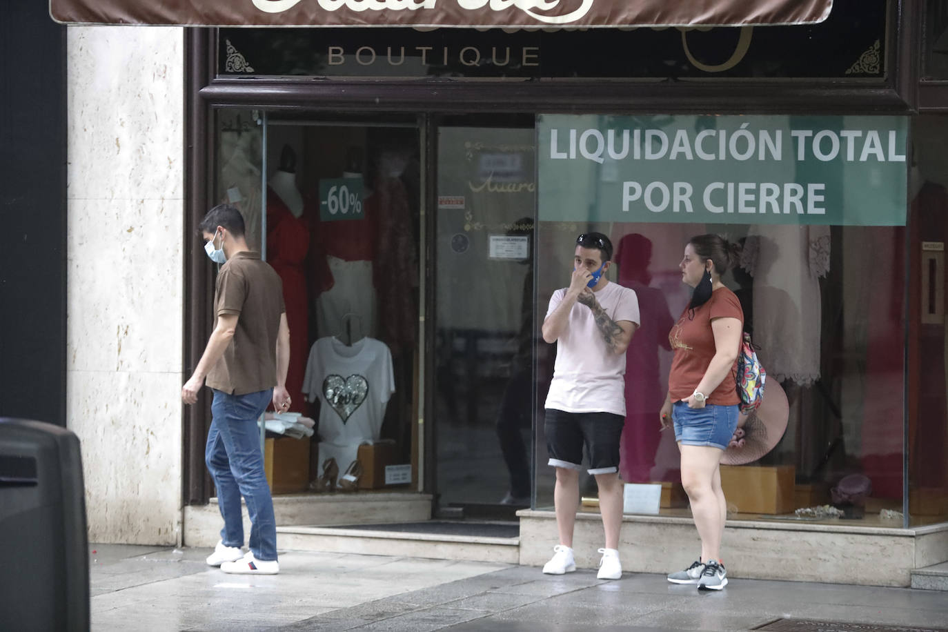 La región, que se encuentra en alerta naranja por una gota fría, se vio sorprendida por las fuertes precipitaciones.