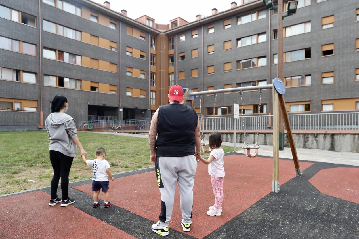 Detenida por rociar con gas pimienta a sus vecinos en Nuevo Roces