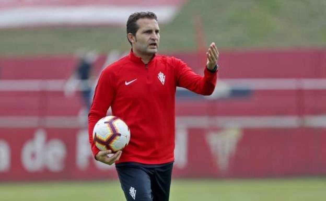 El Zaragoza ficha al exentrenador rojiblanco Rubén Baraja