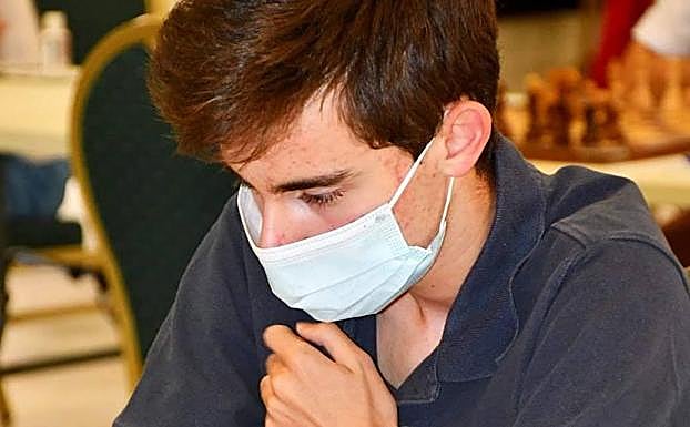 Gonzalo Alonso durante una de las partidas. 