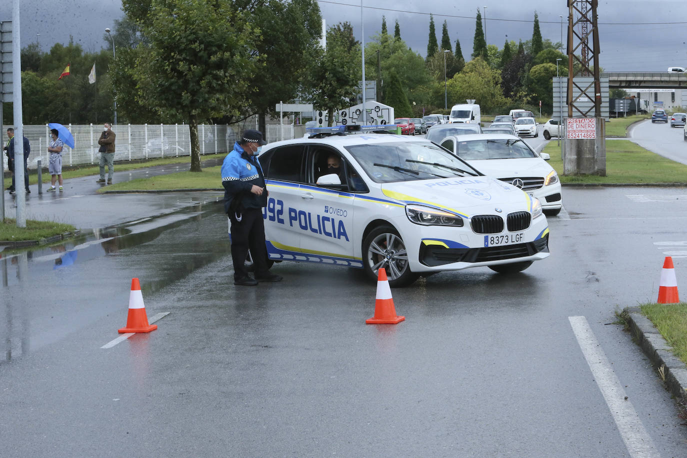 Hasta el lugar de los hechos se desplazaron varias patrullas de bomberos