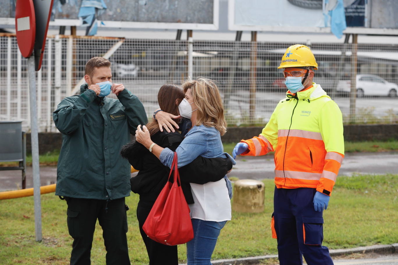 Hasta el lugar de los hechos se desplazaron varias patrullas de bomberos