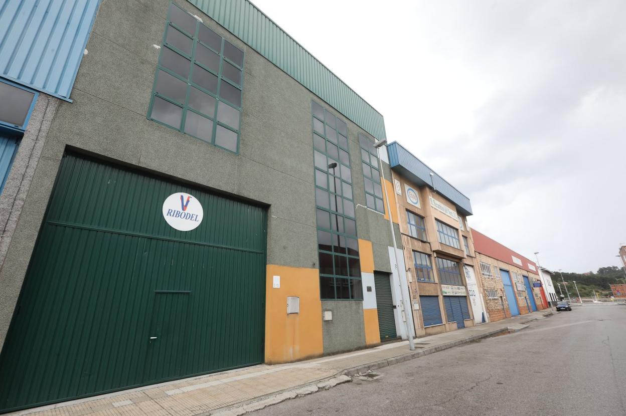 La nave de Ribodel, en Las Arobias. 