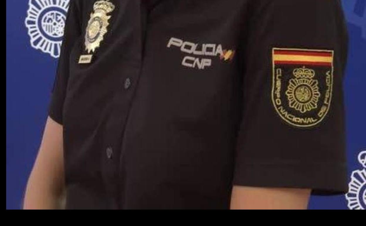 Sorprende in fraganti a un hombre que robó en su peluquería en Gijón