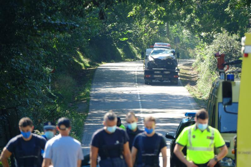 Una persona ha fallecido y cuatro han resultado heridas, dos de ellas de carácter grave, en un choque frontal entre Posada y Balmori, en Llanes. 