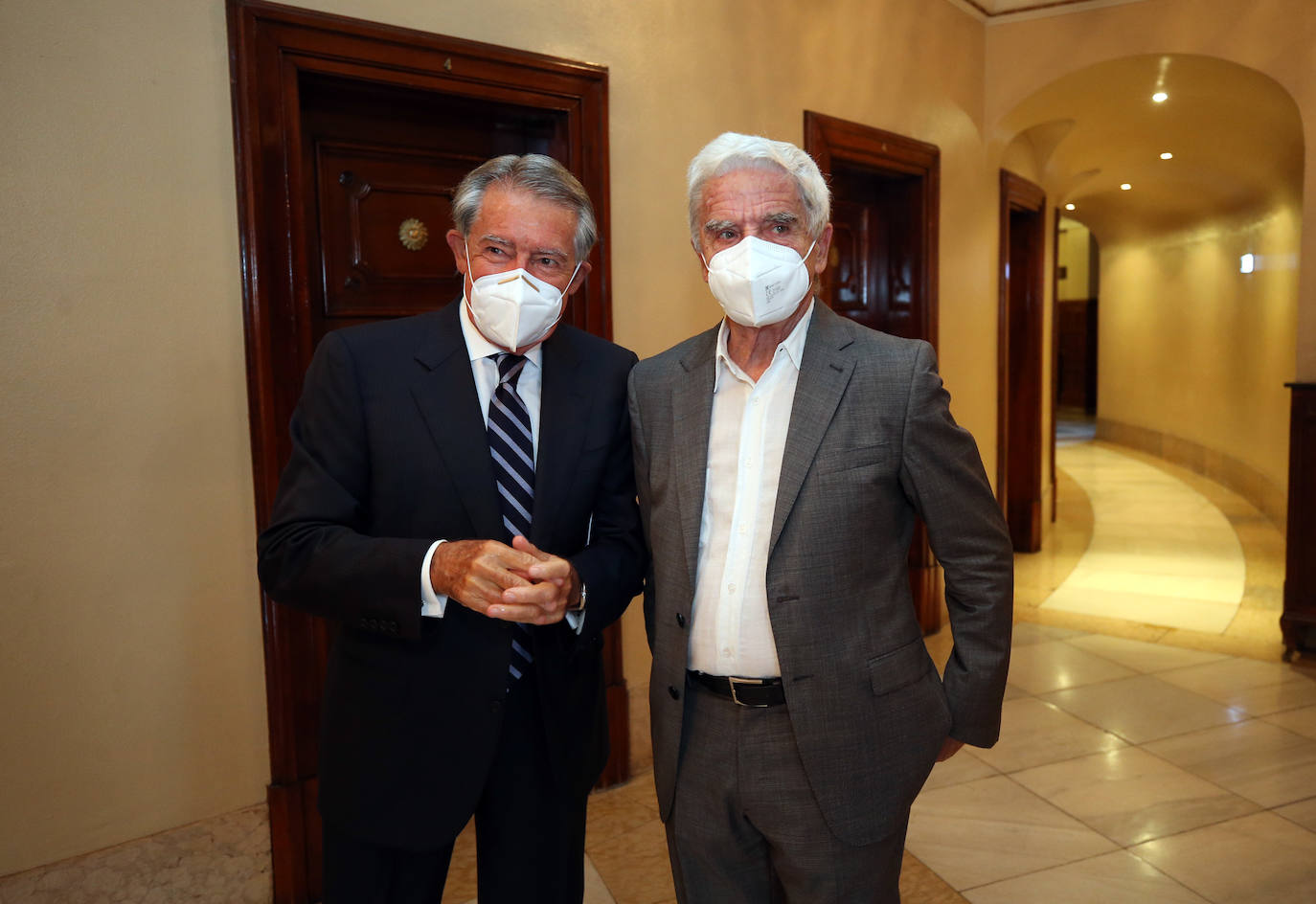 'L'heure espagnole', de Maurice Ravel, y 'Les mamelles de Tirésias', de Francisc Poulenc, abren la 73ª edición de la temporada de ópera de Oviedo en el Teatro Campoamor.