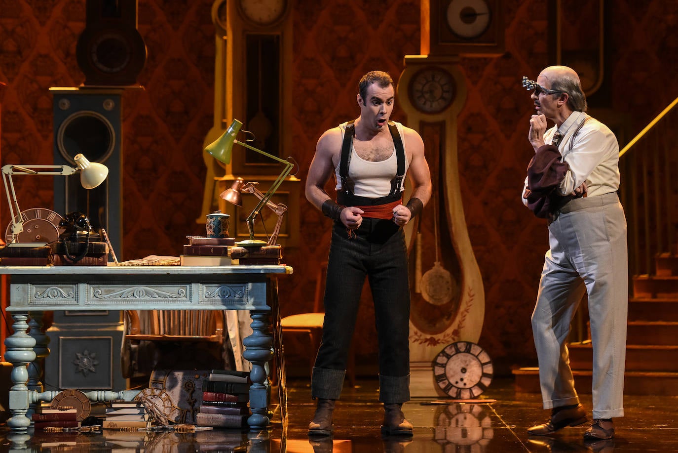 'L'heure espagnole', de Maurice Ravel, y 'Les mamelles de Tirésias', de Francisc Poulenc, abren la 73ª edición de la temporada de ópera de Oviedo en el Teatro Campoamor.