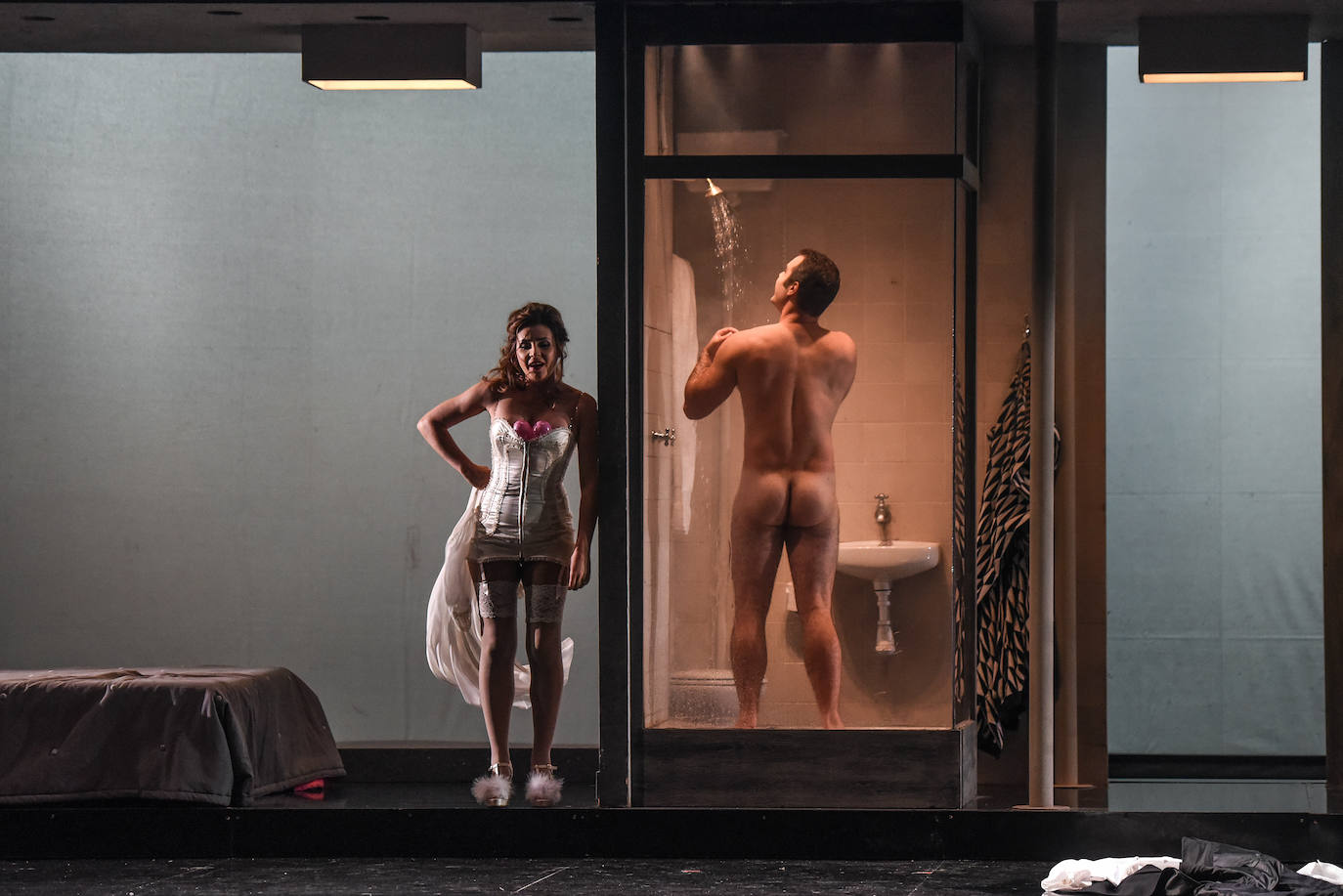 'L'heure espagnole', de Maurice Ravel, y 'Les mamelles de Tirésias', de Francisc Poulenc, abren la 73ª edición de la temporada de ópera de Oviedo en el Teatro Campoamor.