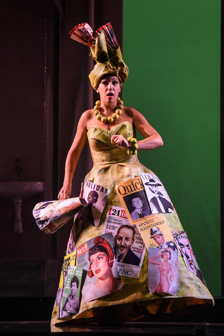 'L'heure espagnole', de Maurice Ravel, y 'Les mamelles de Tirésias', de Francisc Poulenc, abren la 73ª edición de la temporada de ópera de Oviedo en el Teatro Campoamor.