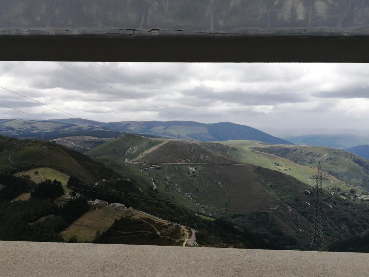 Vista de Montefurao, la zona de Allande donde la firma buscaba oro. 